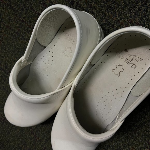 White Clog Monochrome Nursing / Mod Shoe Size 40 - Picture 6 of 8